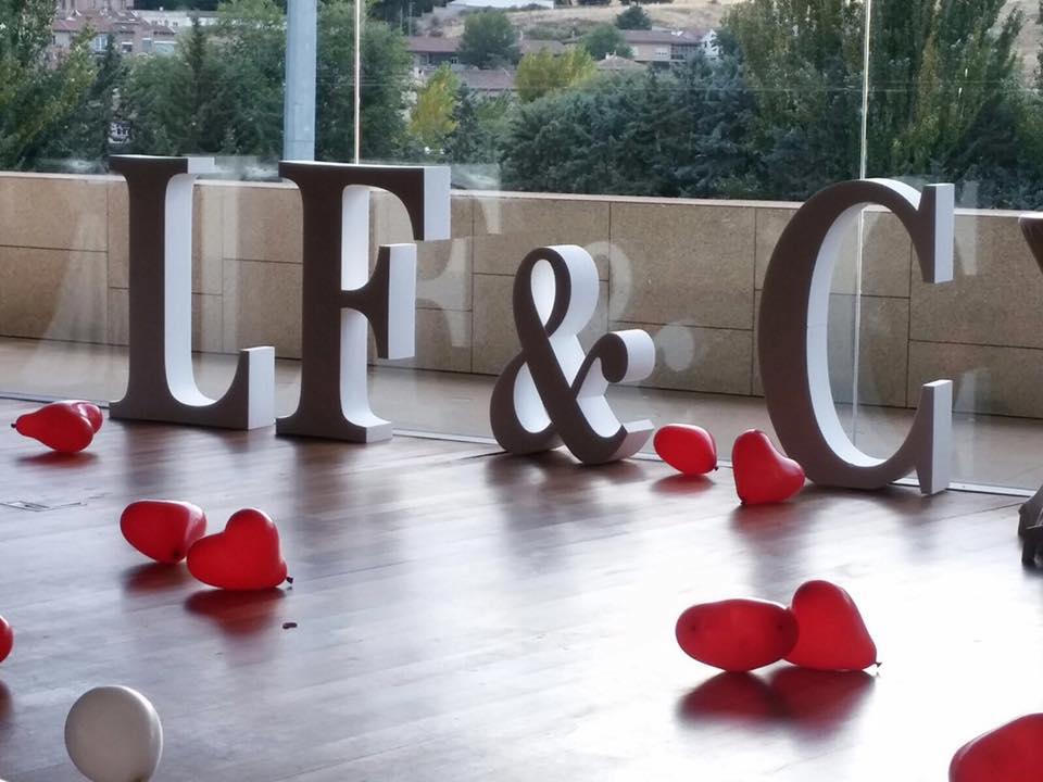 alquiler fotomaton letras boda